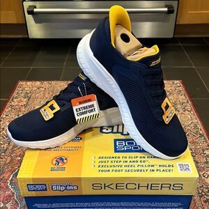 Skechers Navy and Yellow Slip-Ins Sneakers
